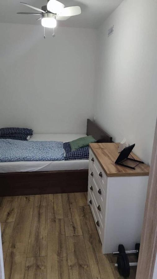 Moderny Apartman S Krbom A Klimatizaciou Prešov Buitenkant foto