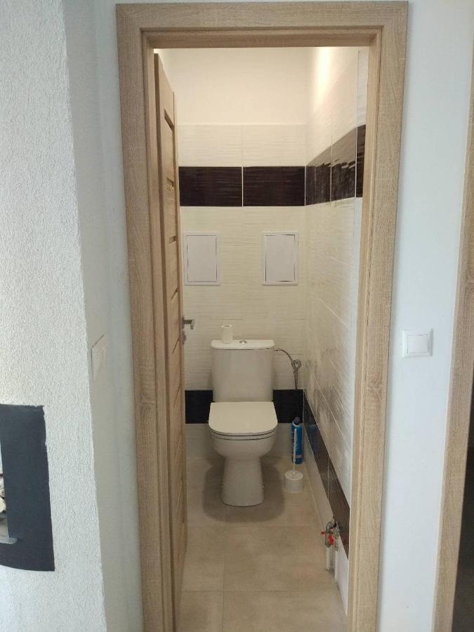 Moderny Apartman S Krbom A Klimatizaciou Prešov Buitenkant foto
